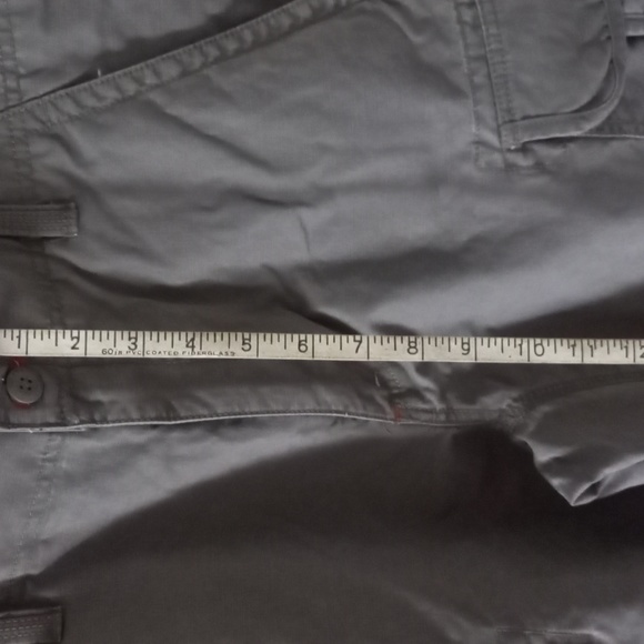 L.L. Bean Cargo Shorts, Natural Fit - Picture 5 of 12